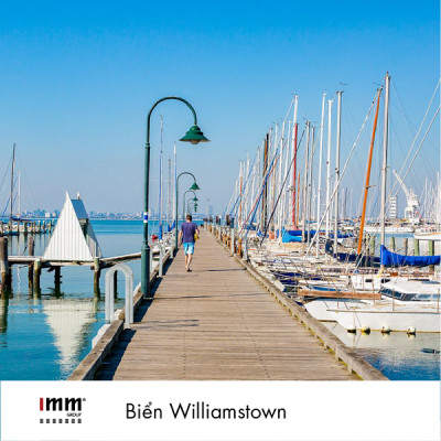 Bờ biển Williamstown tại Melbourne với những bãi biển yên bình và con tàu cổ kính