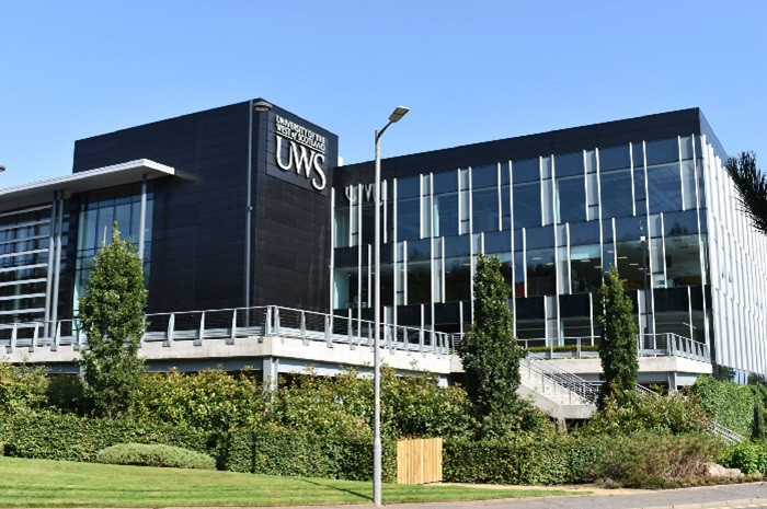 Đại học West of Scotland với kiến trúc hiện đại và không gian học tập thân thiện