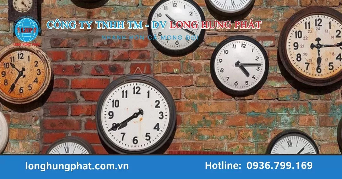 Đồng hồ hiển thị múi giờ thế giới và thời gian tại Pháp