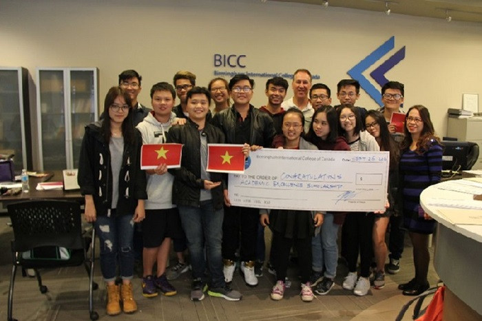 Du học sinh Việt Nam tại Trung học Quốc tế Birmingham