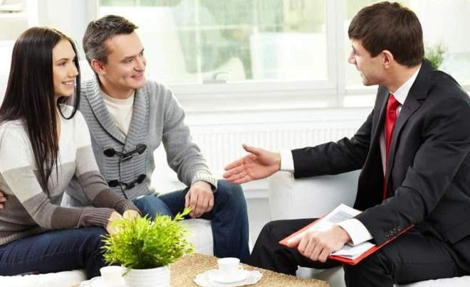 Môi giới dịch vụ