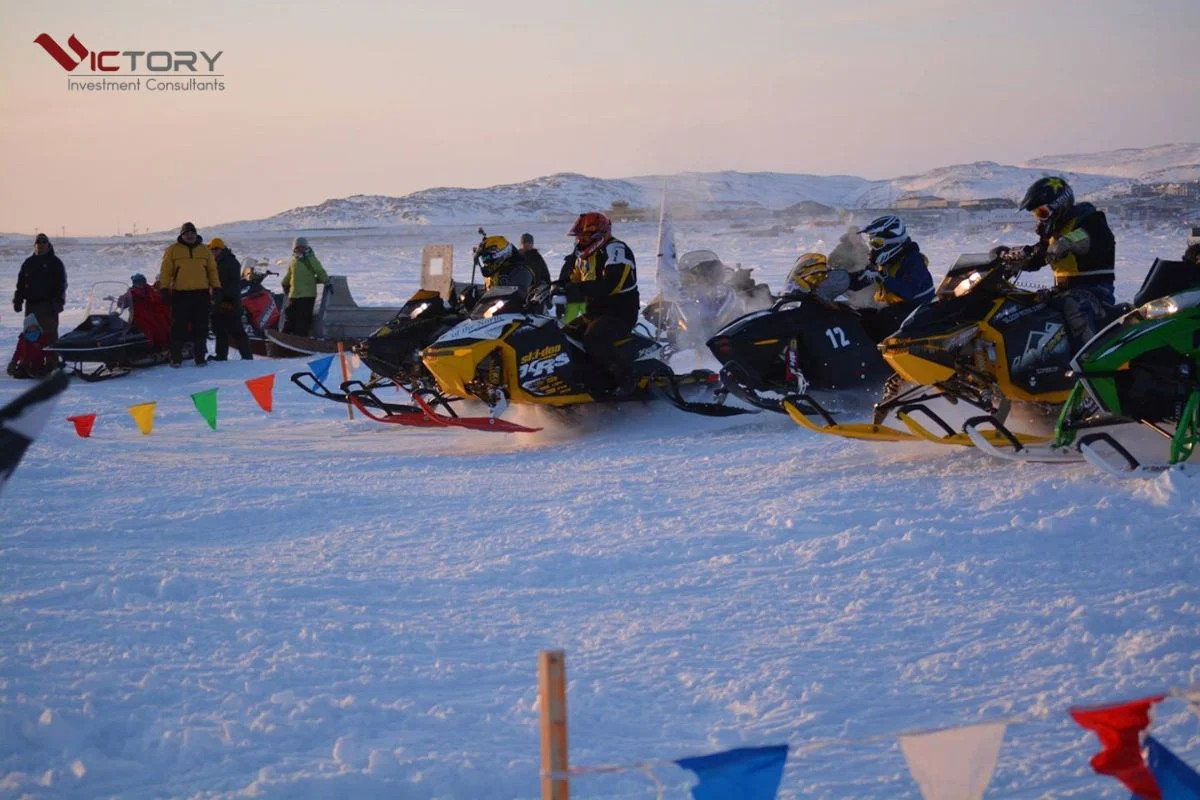 Nghệ thuật điêu khắc và trang phục truyền thống của người Inuit tại Nunavut Canada