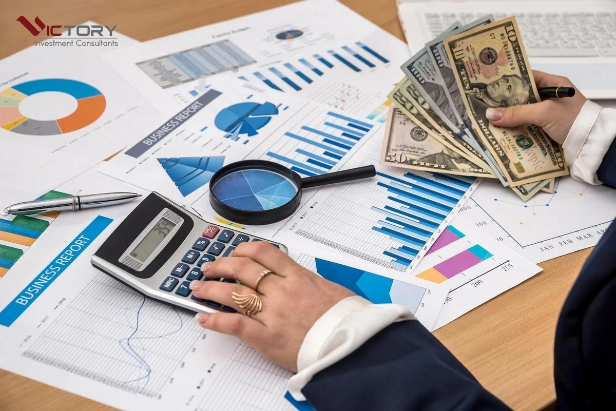 Người đóng thuế thu nhập cá nhân ở Canada, thể hiện nghĩa vụ tài chính của công dân và thường trú nhân.