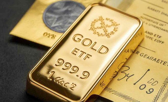 Nhà đầu tư sở hữu chứng chỉ quỹ GLD thay vì nắm giữ vàng vật chất