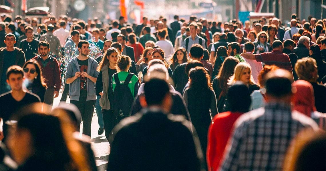 Tổng quan về tình hình người nhập cư và **định cư Mỹ**