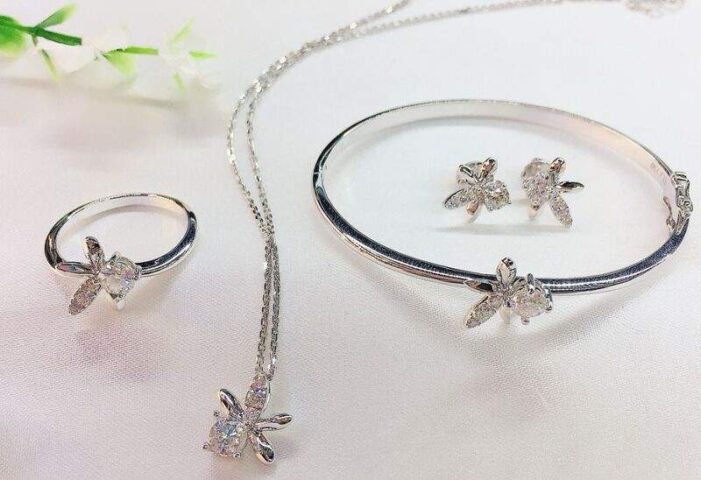 Giá vàng bạch kim bao nhiêu 1 gam