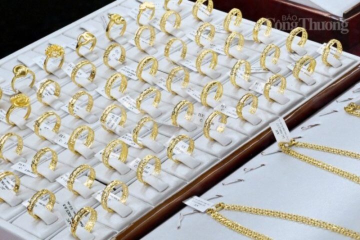 Giá vàng năm 2002 bao nhiêu một chỉ