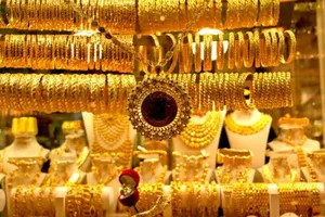 Các yếu tố kinh tế vĩ mô ảnh hưởng đến giá vàng biến động trong năm 2024