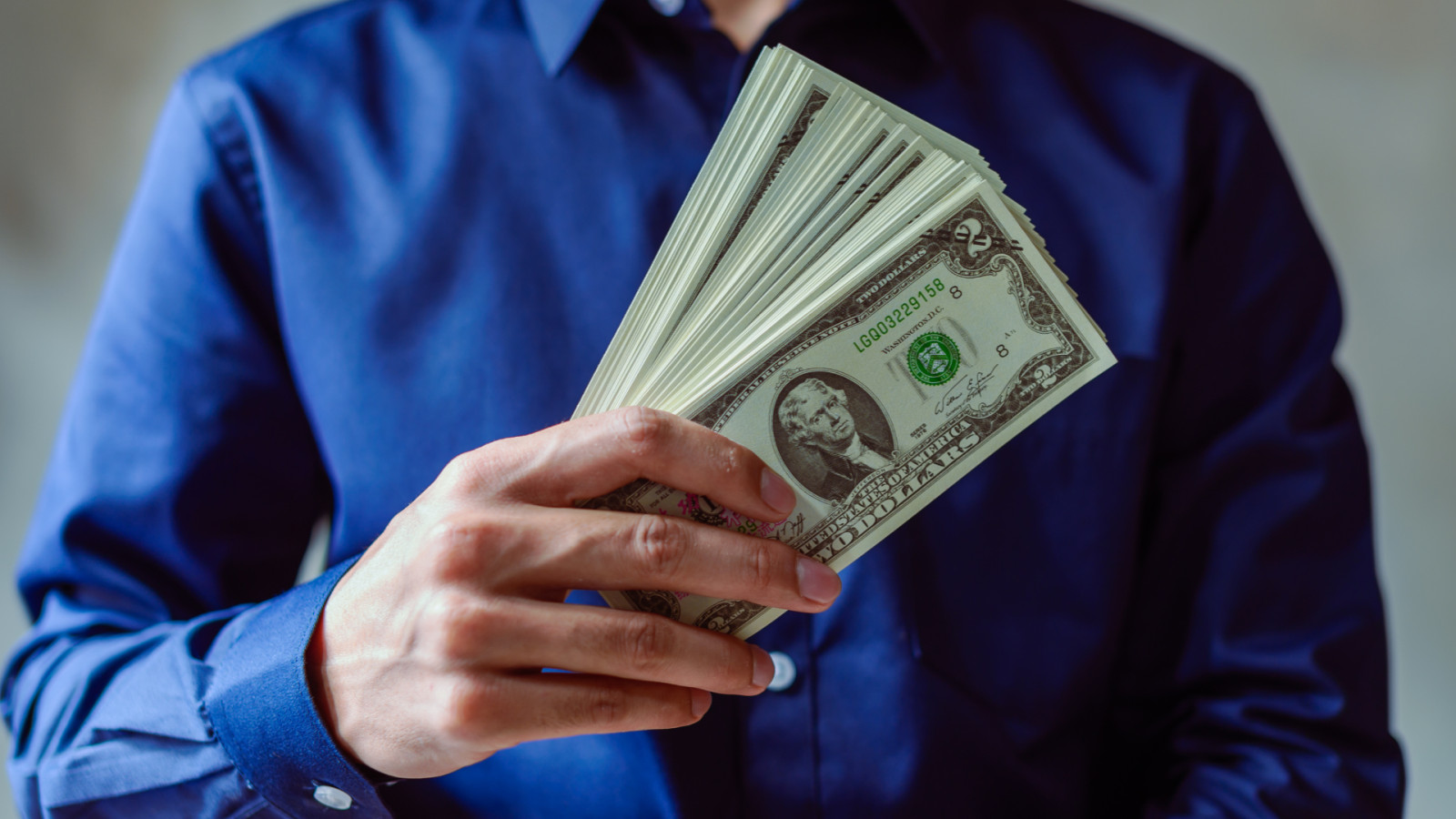 Chi phí khi đổi Đô la Mỹ sang Việt Nam Đồng.