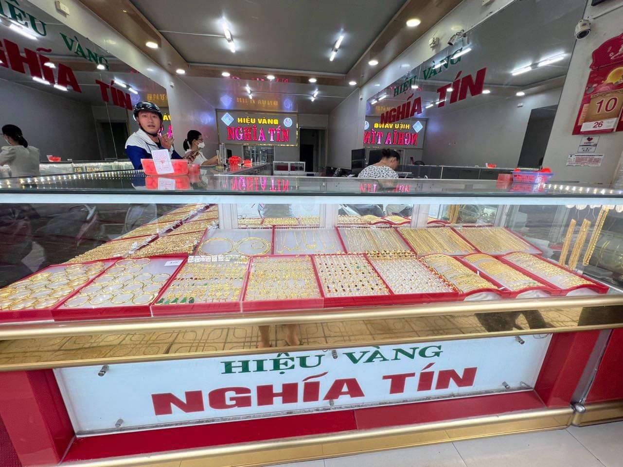 gia-vang-nghia-tin-tam-ky