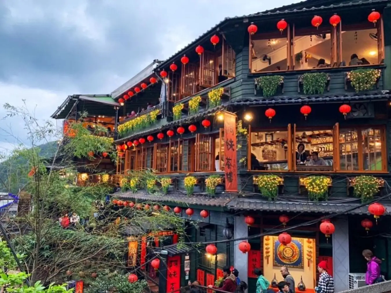 Làng cổ Cửu Phần