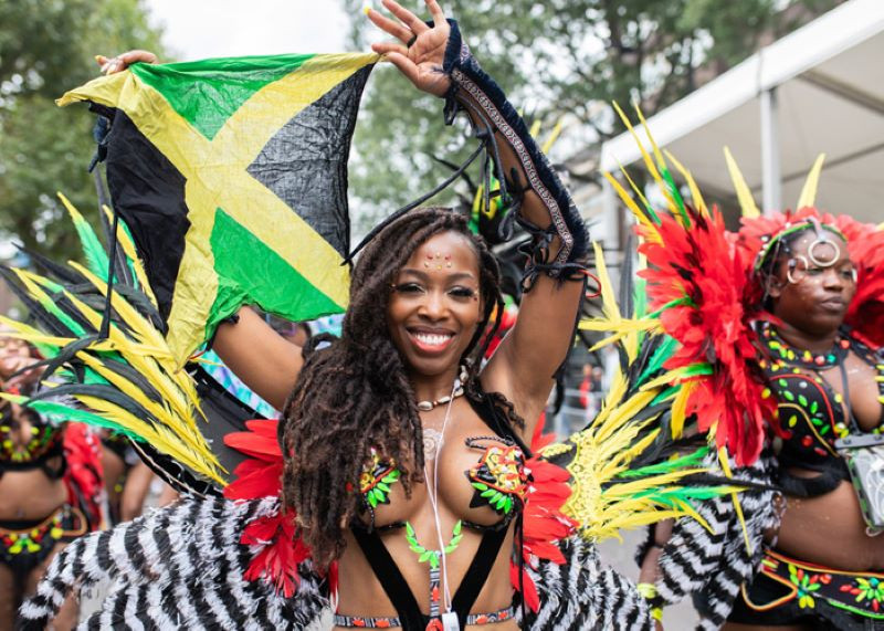 Lễ hội Carnival Mombasa - Chào đón năm mới với lễ hội lớn nhất Nam Phi