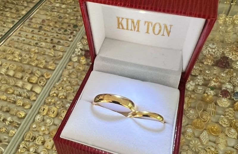 Nhiều mẫu mã trang sức vàng lấp lánh tại Tiệm Vàng Kim Ton