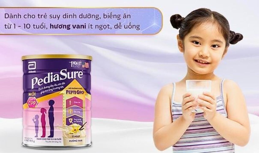 Sữa bột Abbott PediaSure BA hương vani 850g, một trong các loại sữa của Abbott Hoa Kỳ dành cho trẻ từ 1-10 tuổi biếng ăn.
