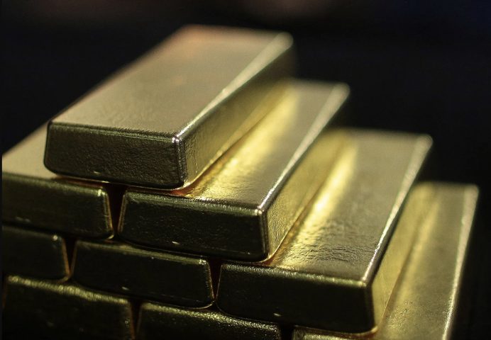 tại sao giá vàng tăng khi chiến tranh