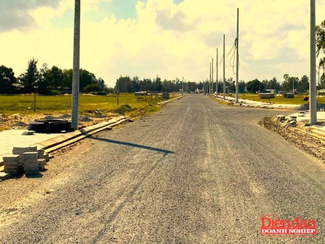 Dự án chưa hoàn thành giải phóng mặt bằng nên chưa được giao đất.