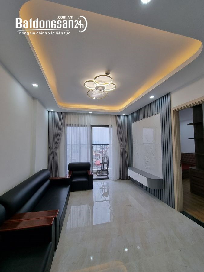 Không gian phòng khách rộng rãi của căn hộ tại khu đô thị Đền Lừ 2