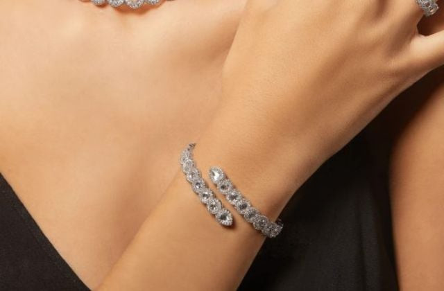 Lắc tay bạch kim 950 với thiết kế độc đáo và tinh tế