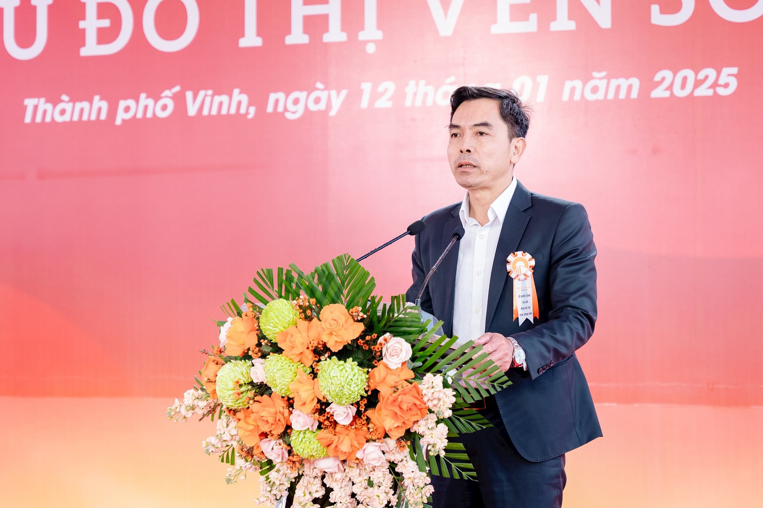 Ông Nguyễn Đình Thanh, Chủ tịch UBND phường Vinh Tân, nhấn mạnh vai trò của khu đô thị ven sông Vinh trong phát triển đô thị