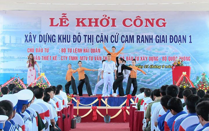 Quang cảnh lễ khởi công dự án xây dựng khu đô thị căn cứ quân sự Cam Ranh