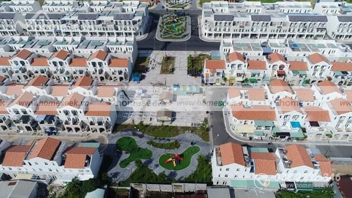 tay-song-hau-sang-nhuong