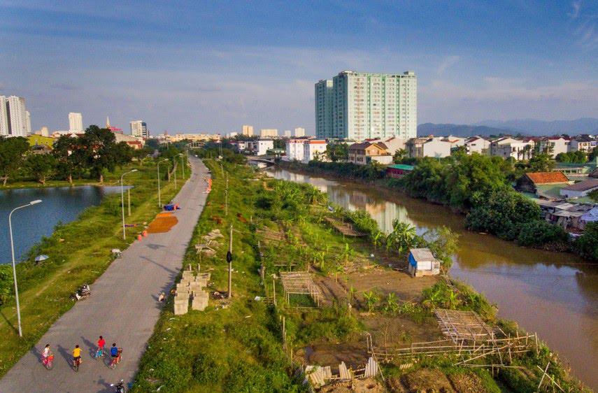 Sông Vinh - một cảnh quan độc đáo của thành phố