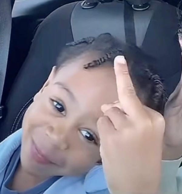 ảnh ngón giữa 13