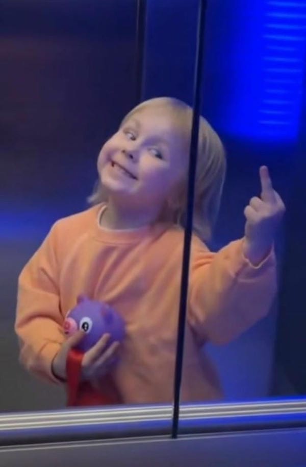 ảnh ngón giữa 30