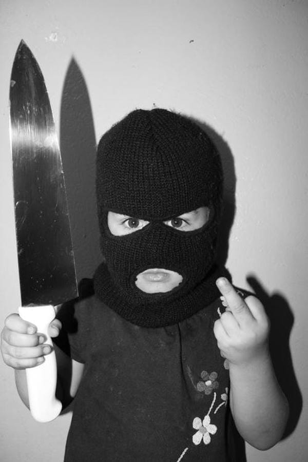 ảnh ngón giữa 34