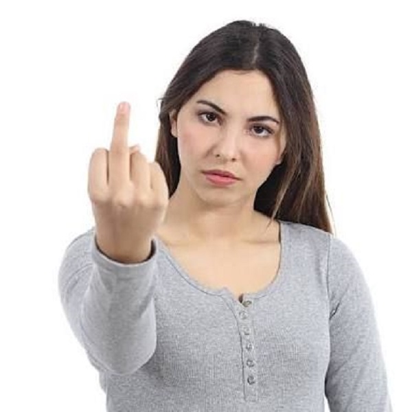 ảnh ngón giữa 4