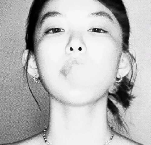 104+ Avatar đen trắng buồn cho ngày nhiều suy tư