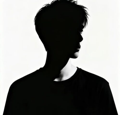 104+ Avatar đen trắng buồn cho ngày nhiều suy tư