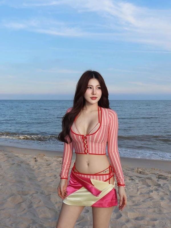 gái xinh mặc pinky 23