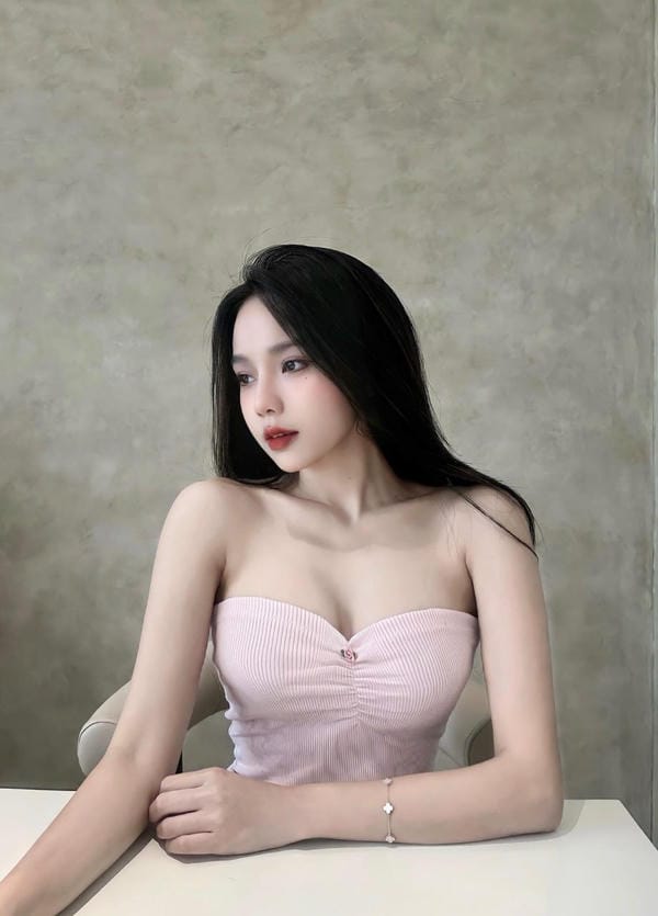 gái xinh mặc pinky 27