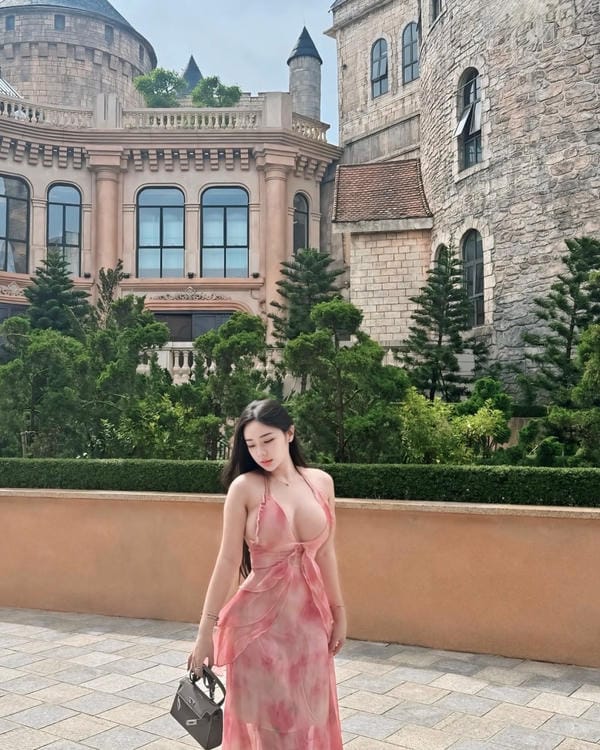 gái xinh mặc pinky 37