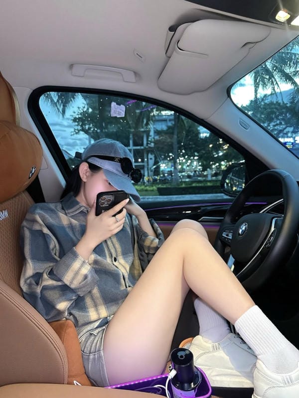 hình ảnh gái xinh che mặt 33